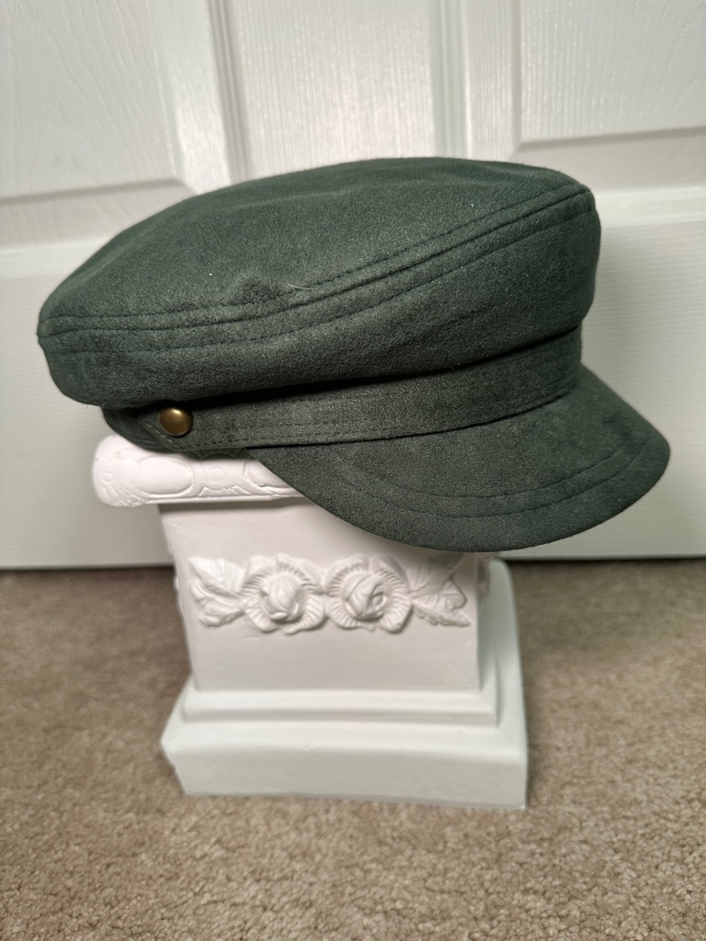 Free People, Billie Jeanne Suede Lieutenant Cap. Size M. New in bag, never worn.